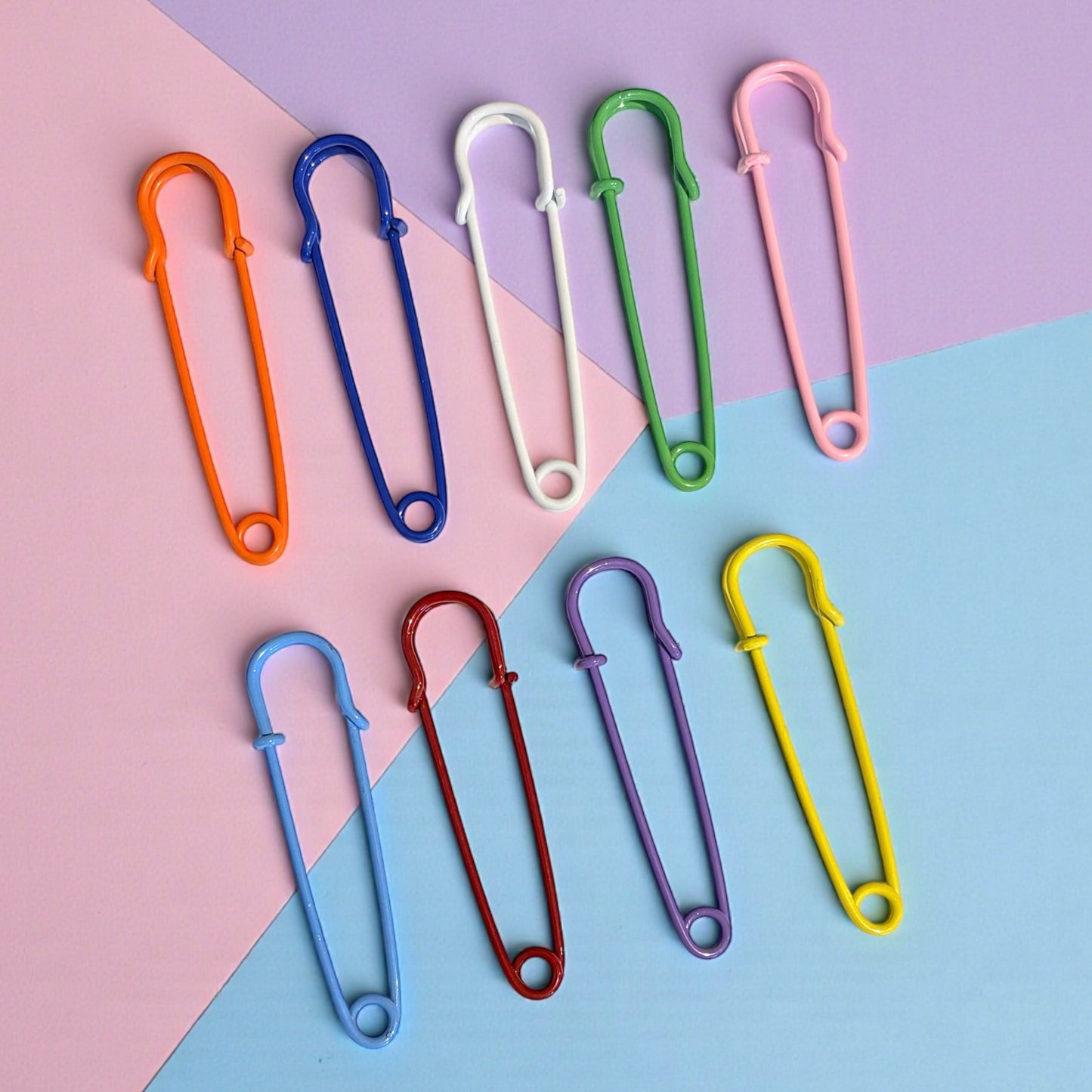 Colourful Macramé Styling Pin
