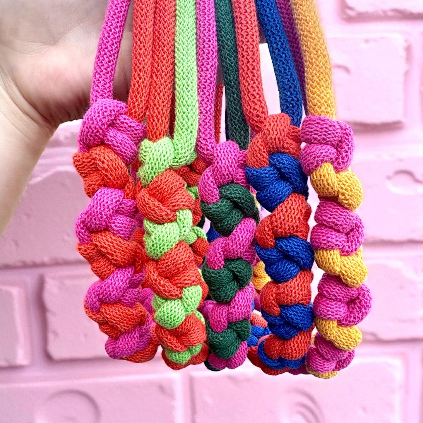 Chunky Criss-Cross Hitch Knot Macramé Necklace