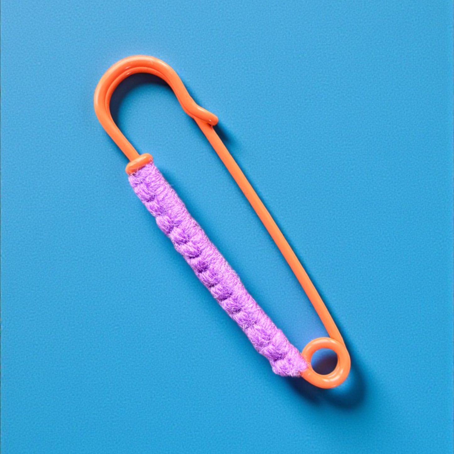 Colourful Macramé Styling Pin