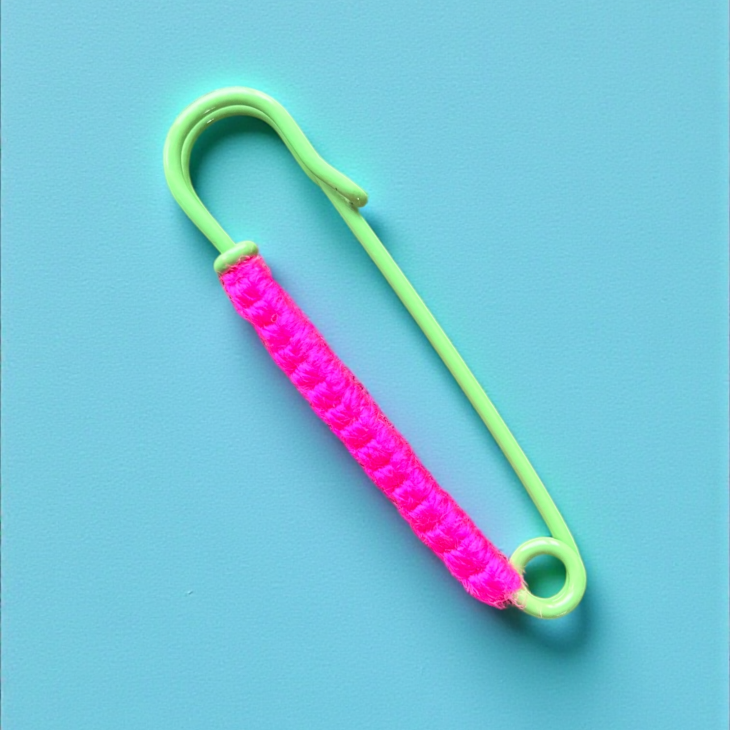 Colourful Macramé Styling Pin