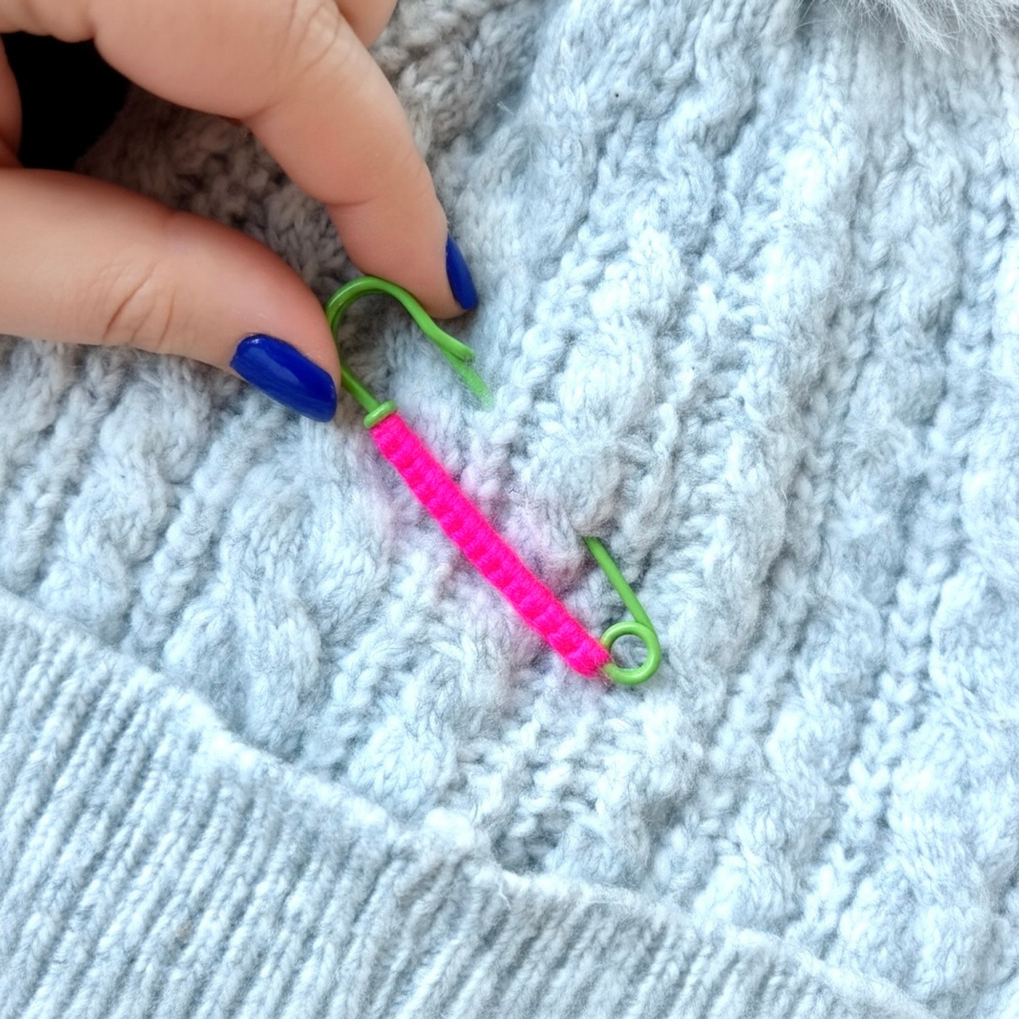 Colourful Macramé Styling Pin