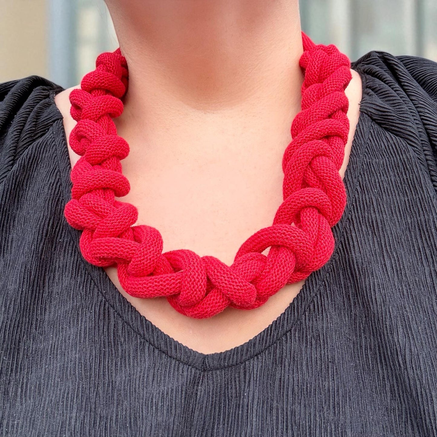 Chunky Twist Knot Macrame Necklace