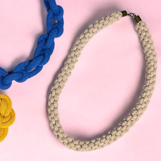 Chunky Chinese Crown Knot Necklace